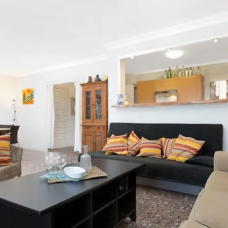 Apartment Sa Llum 1 *
